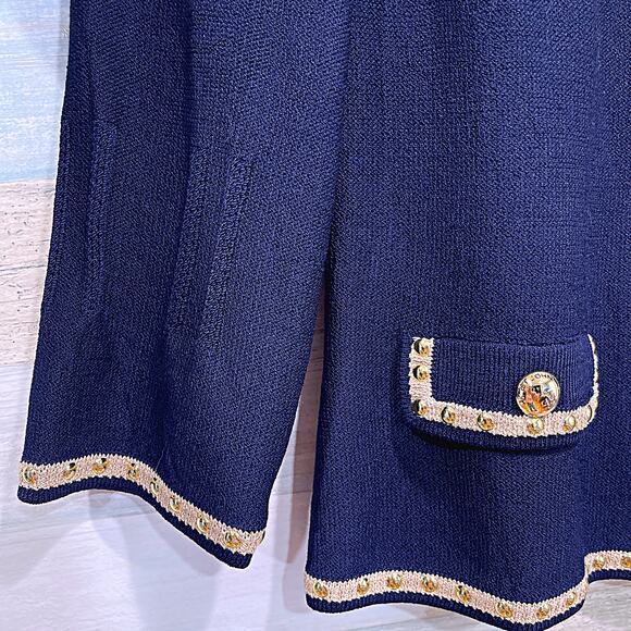 ST JOHN Tweed Lady Jacket Blue Gold Studded Trim Full Zip Wool Blend Womens 10 - Picture 3 of 9